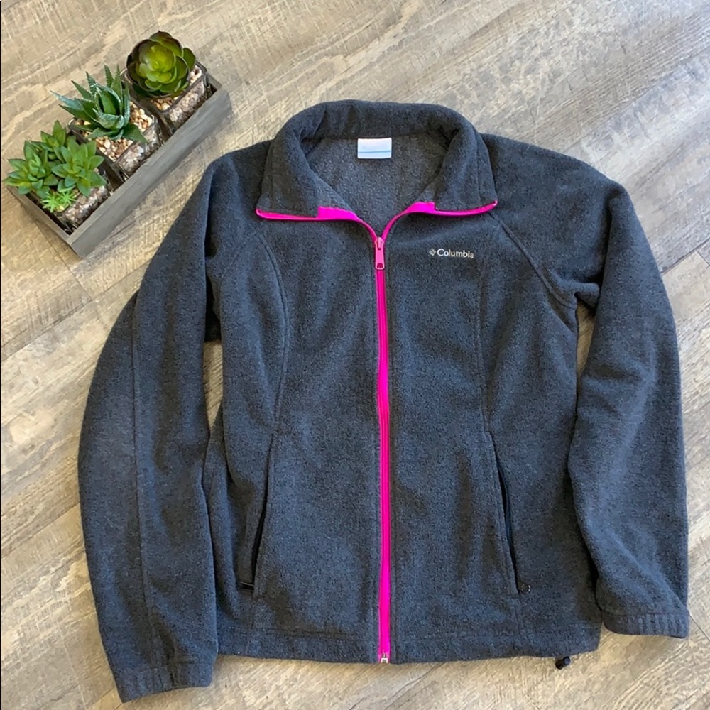 Columbia Women’s Full Zip Jacket - size medium